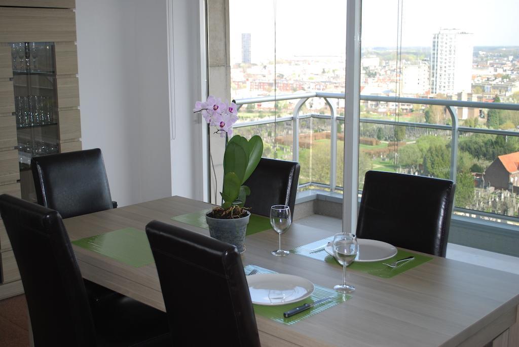 Apartment View Of Antwerp Room photo